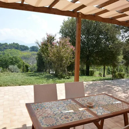 Romantic Farmhouse In With Private Indoor Pool Semesterbostad Spoleto
