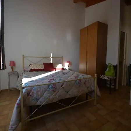 Romantic Farmhouse In With Private Indoor Pool Spoleto