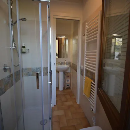 Romantic Farmhouse In With Private Indoor Pool Nyaraló *