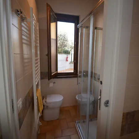 Semesterbostad Romantic Farmhouse In With Private Indoor Pool *