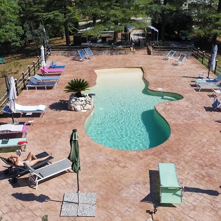 Semesterbostad Romantic Farmhouse In With Private Indoor Pool *